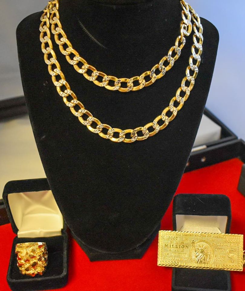 gold jewelry 