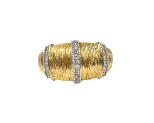 yellow gold diamond ring